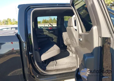 2025 Chevrolet Silverado 1500 4Wd Short Bed Custom Trail Boss z USA, uszkodzony, nr VIN 3GCUKCEDXSG107094